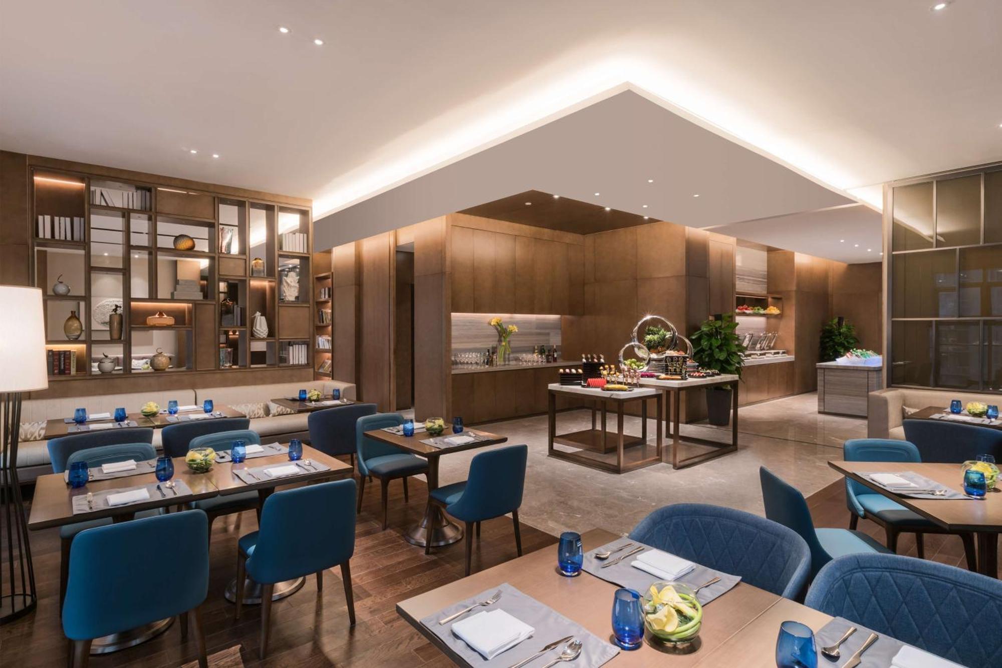 Doubletree By Hilton Hotel Shiyan Shiyan  Bagian luar foto