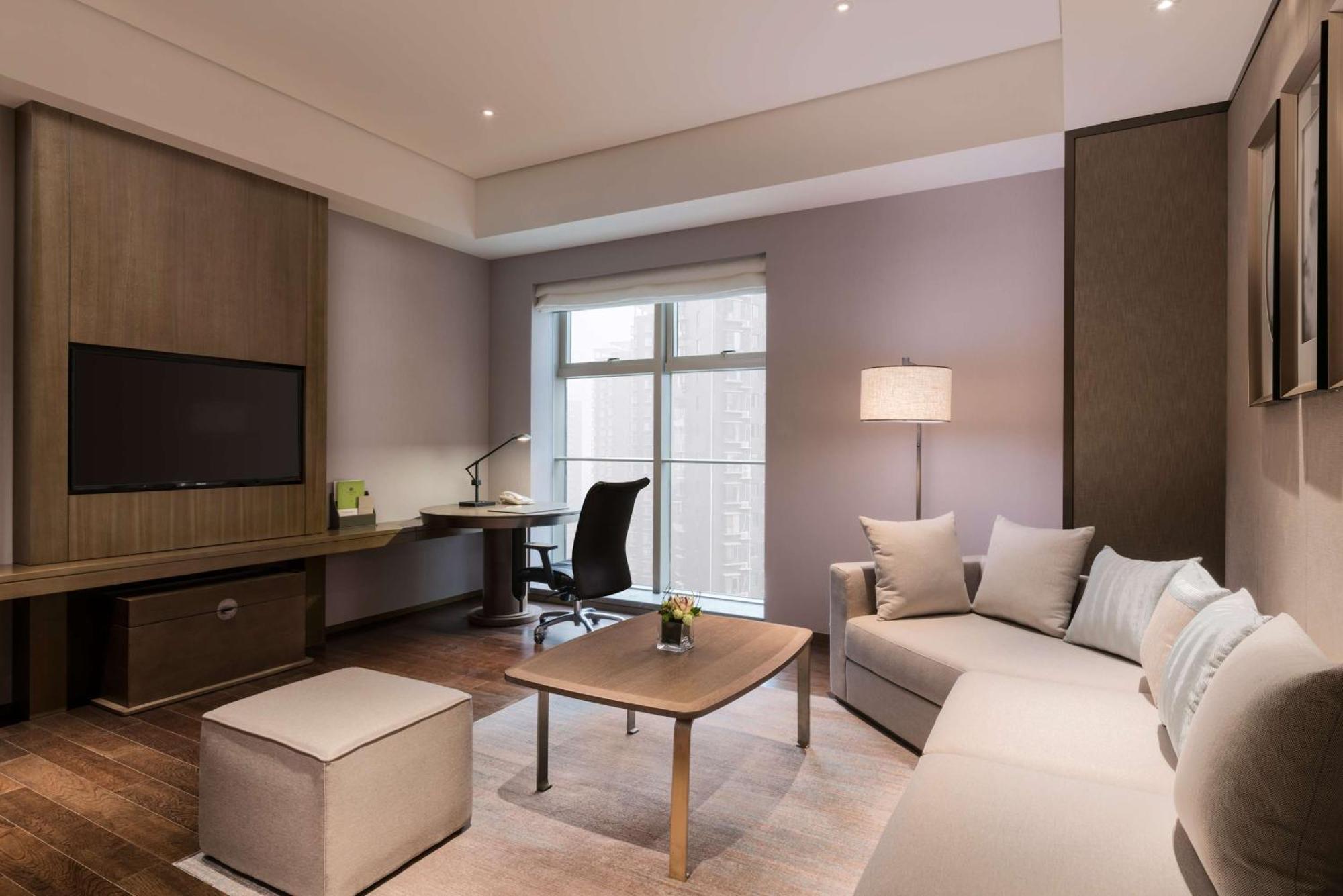 Doubletree By Hilton Hotel Shiyan Shiyan  Bagian luar foto
