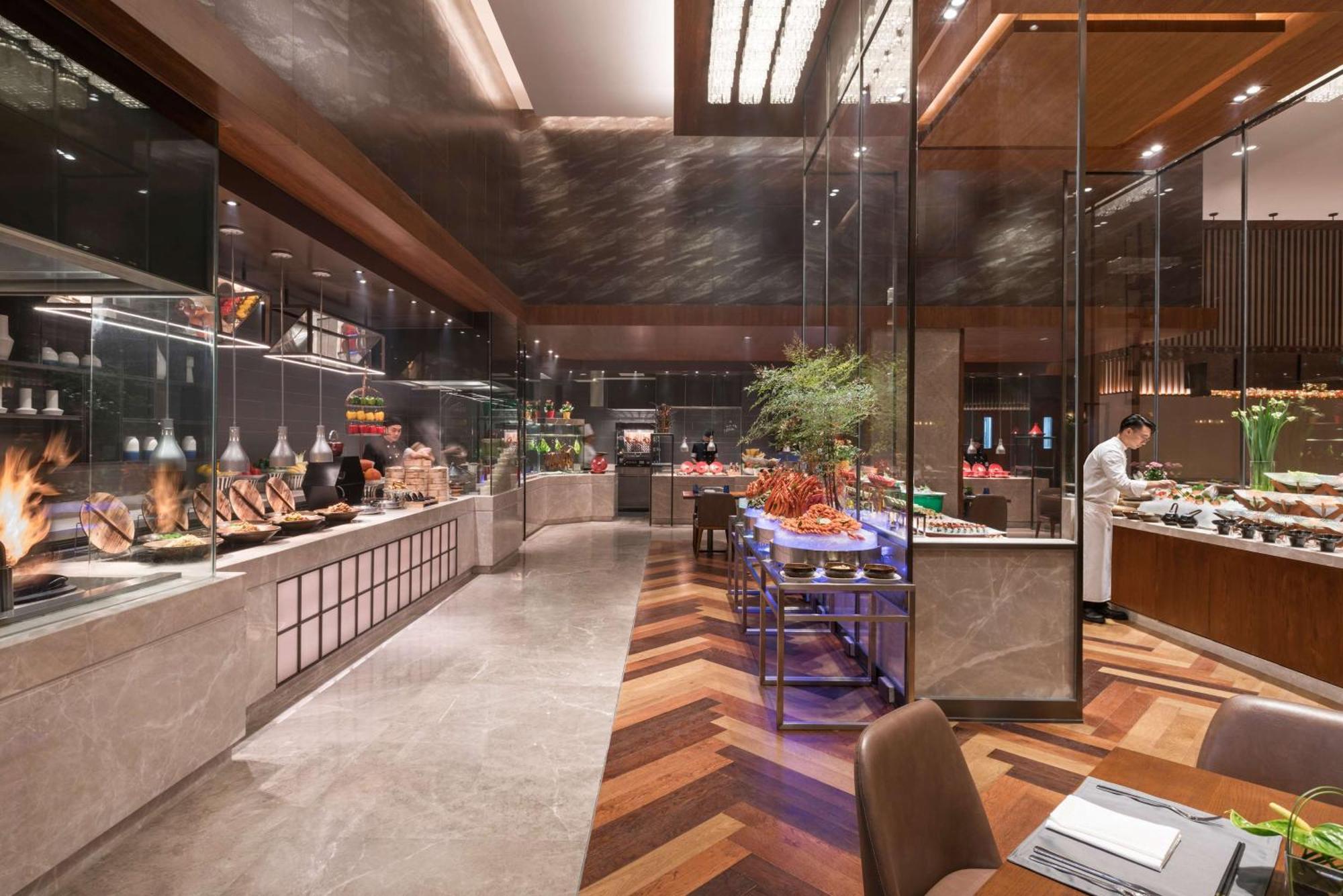 Doubletree By Hilton Hotel Shiyan Shiyan  Bagian luar foto